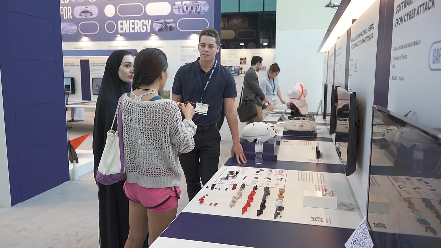 "نماذج من أجل الإنسانية".. حلول بيئية مبتكرة في معرض في دبي