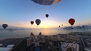 اكتشف قطر من السماء إلى الرمال والبحر: أنشطة شتوية في الطبيعة الخلابة