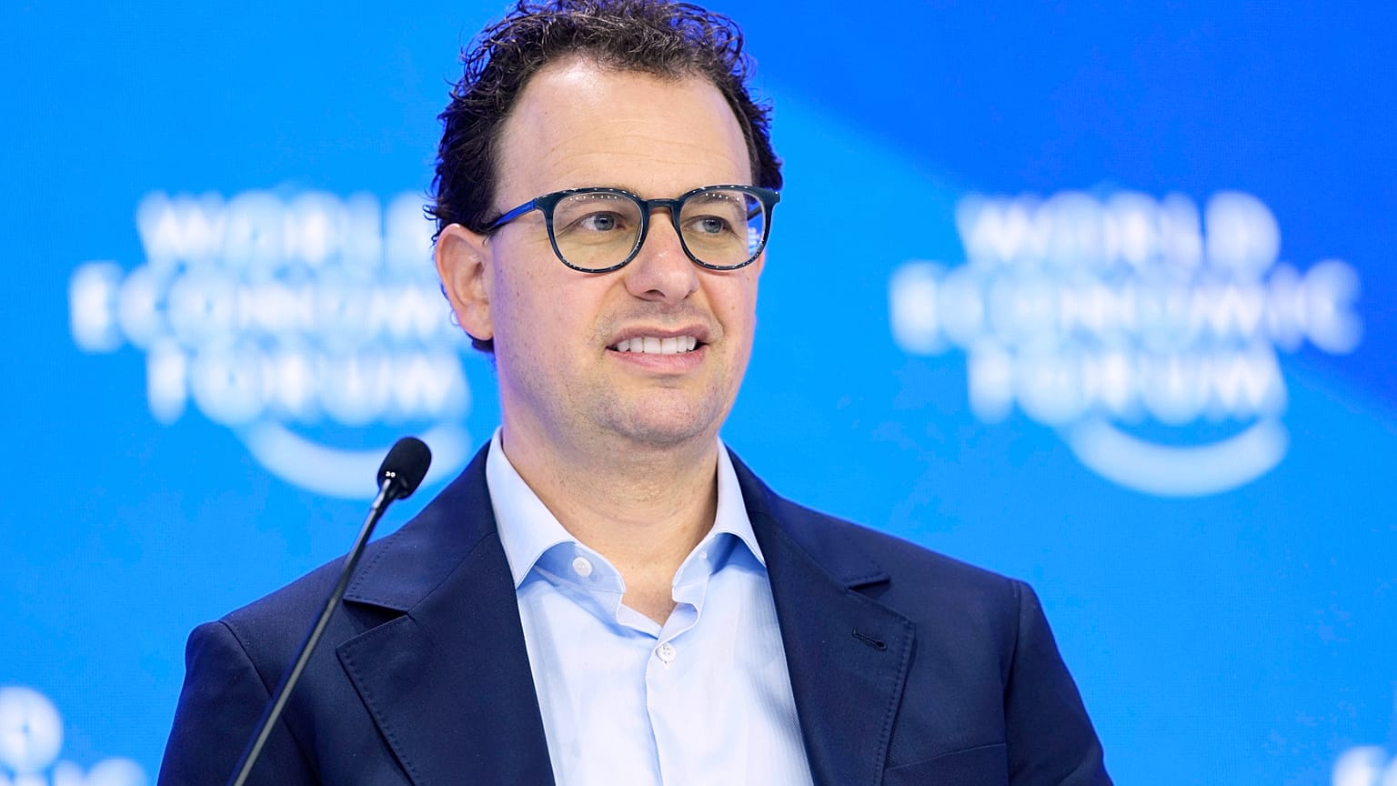 أرشيف. الرئيس التنفيذي لشركة "أنثروبيك" داريو أمودي خلال الاجتماع السنوي للمنتدى الاقتصادي العالمي في دافوس، سويسرا، كانون الثاني 2025