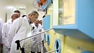 بازدید سال گذشته پزشکیان از دستاوردهای هسته‌ای ایران