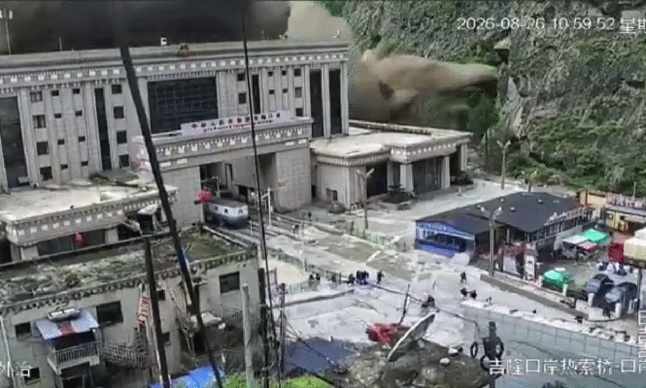 Estudos apontaram risco de deslizamentos em posto de fronteira atingido por avalanche de lama