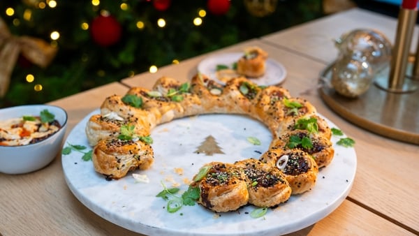sausage roll wreath