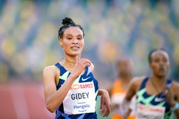 letesenbet-gidey-world-10000m-record-hengelo