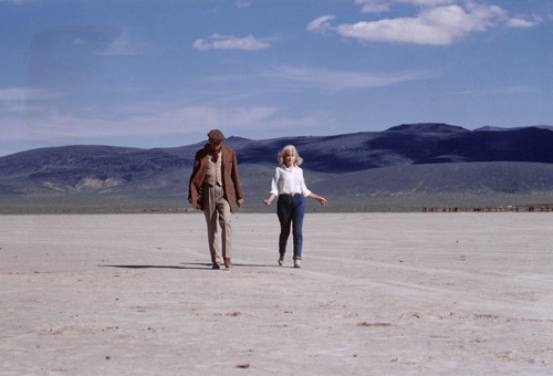 Marilyn Monroe and John Huston in The Misfits (1961)