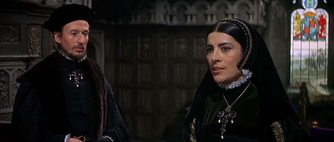 Vernon Dobtcheff and Irene Papas in Anne of the Thousand Days (1969)