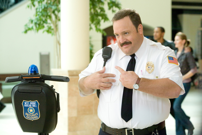 Kevin James in Paul Blart: Mall Cop (2009)