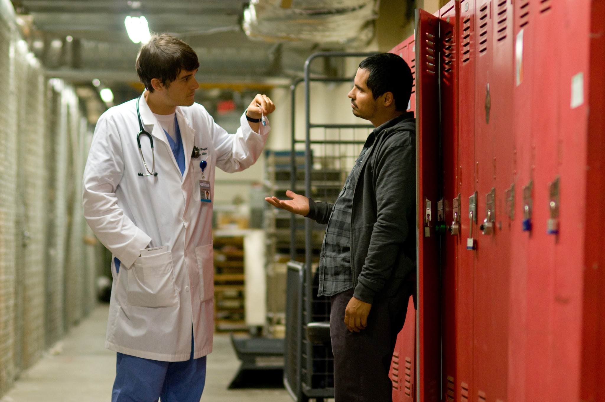 Orlando Bloom and Michael Peña in The Good Doctor (2011)