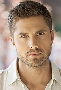 Primary photo for Eric Winter