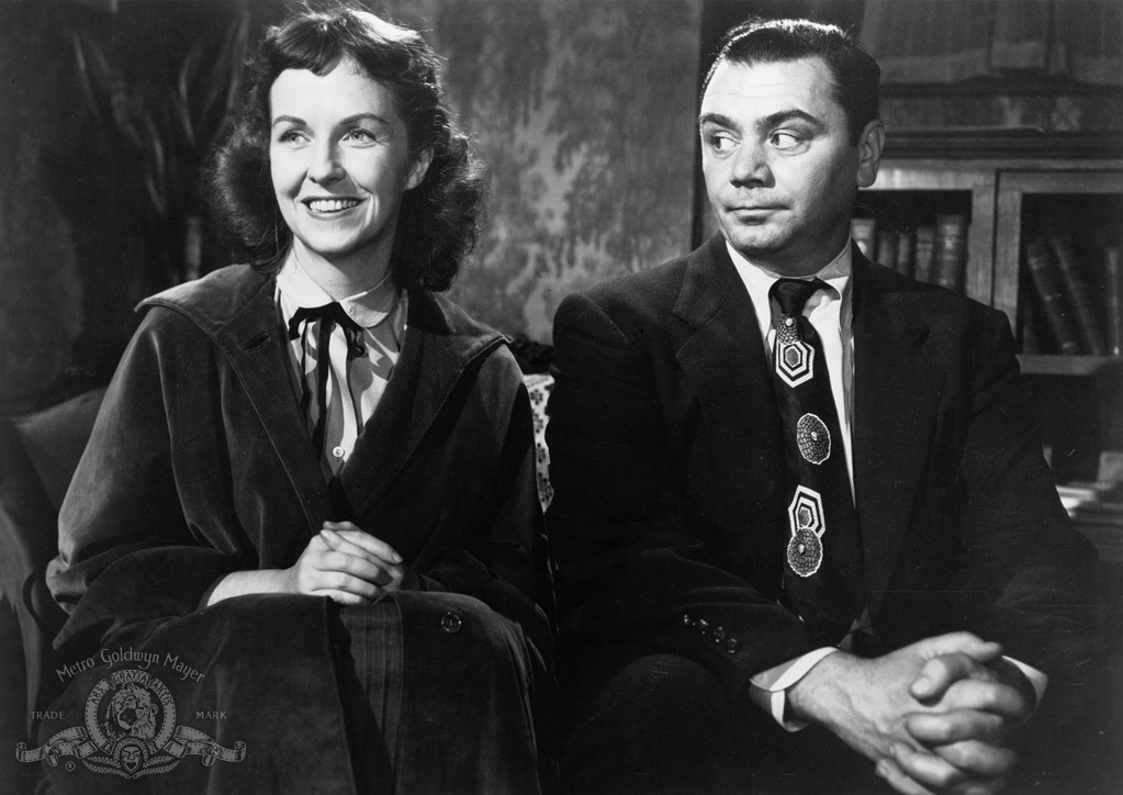 Ernest Borgnine and Betsy Blair in Marty (1955)