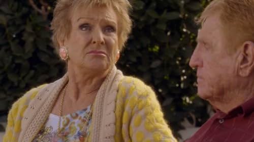 Cloris Leachman and Jerry Van Dyke in Raising Hope (2010)