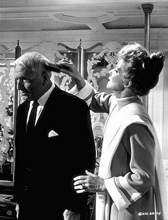 5954-2 Katharine Hepburn and Spencer Tracy in "Guess Who's Coming To Dinner"