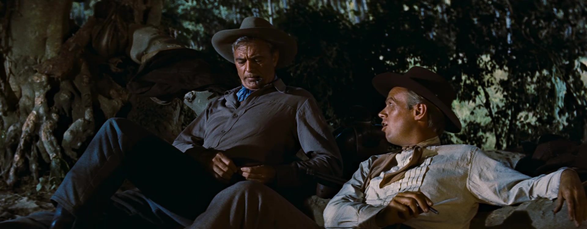 Gary Cooper and Richard Widmark in Garden of Evil (1954)