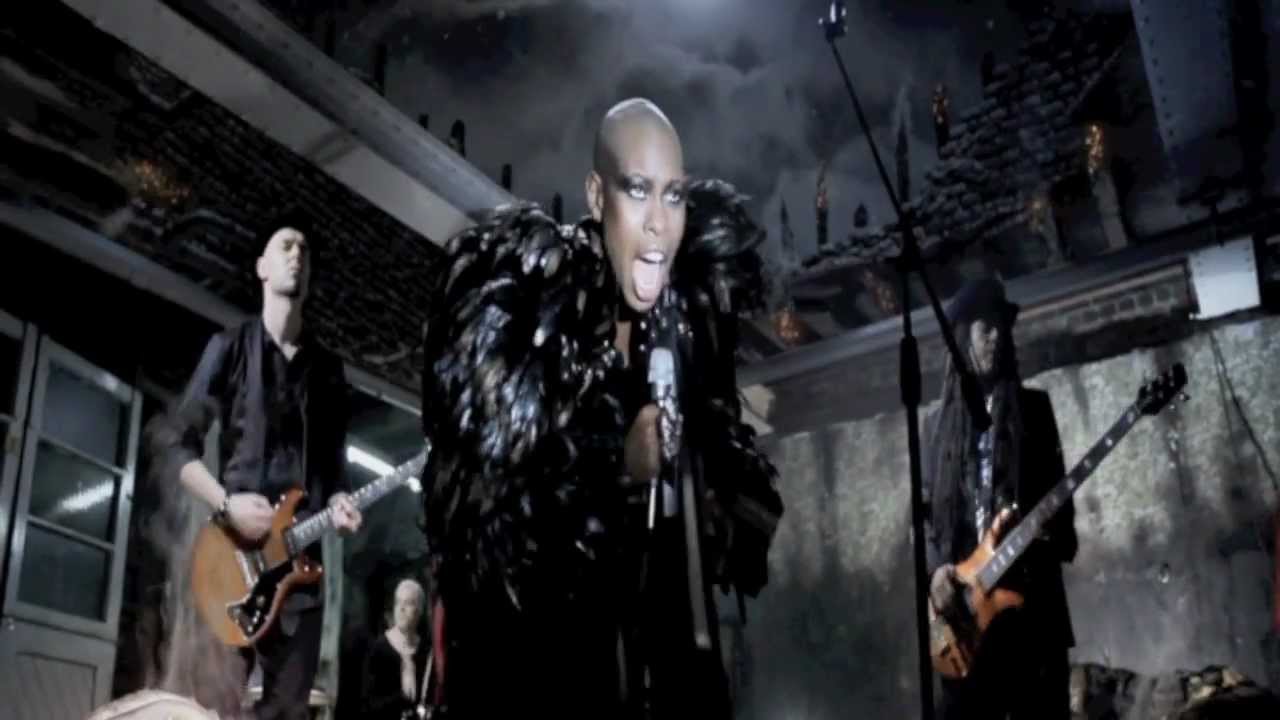 Skunk Anansie: Talk Too Much (2011)