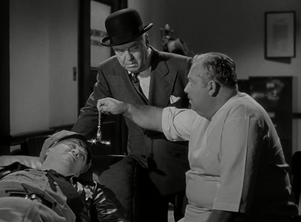 Ralph Dunn, William Frawley, and Paul Maxey in Bud Abbott and Lou Costello Meet the Invisible Man (1951)