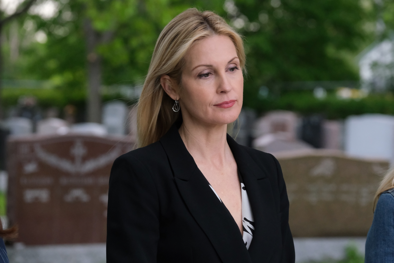 Kelly Rutherford in All My Husband's Wives (2020)