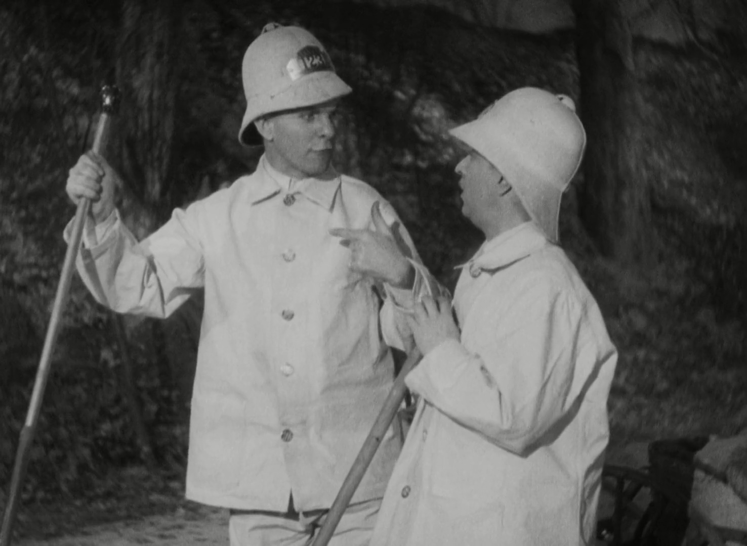 George Burns and Chester Clute in Walking the Baby (1933)