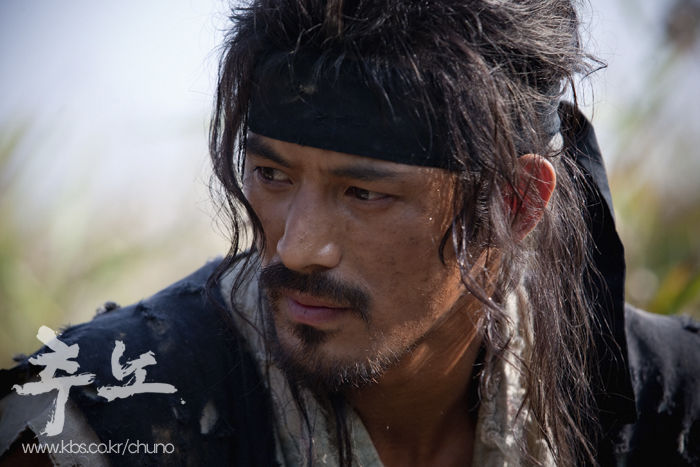 Oh Ji-ho in The Slave Hunters (2010)