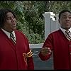 Kel Mitchell and Kenan Thompson in The Adventures of Rocky and Bullwinkle (2000)