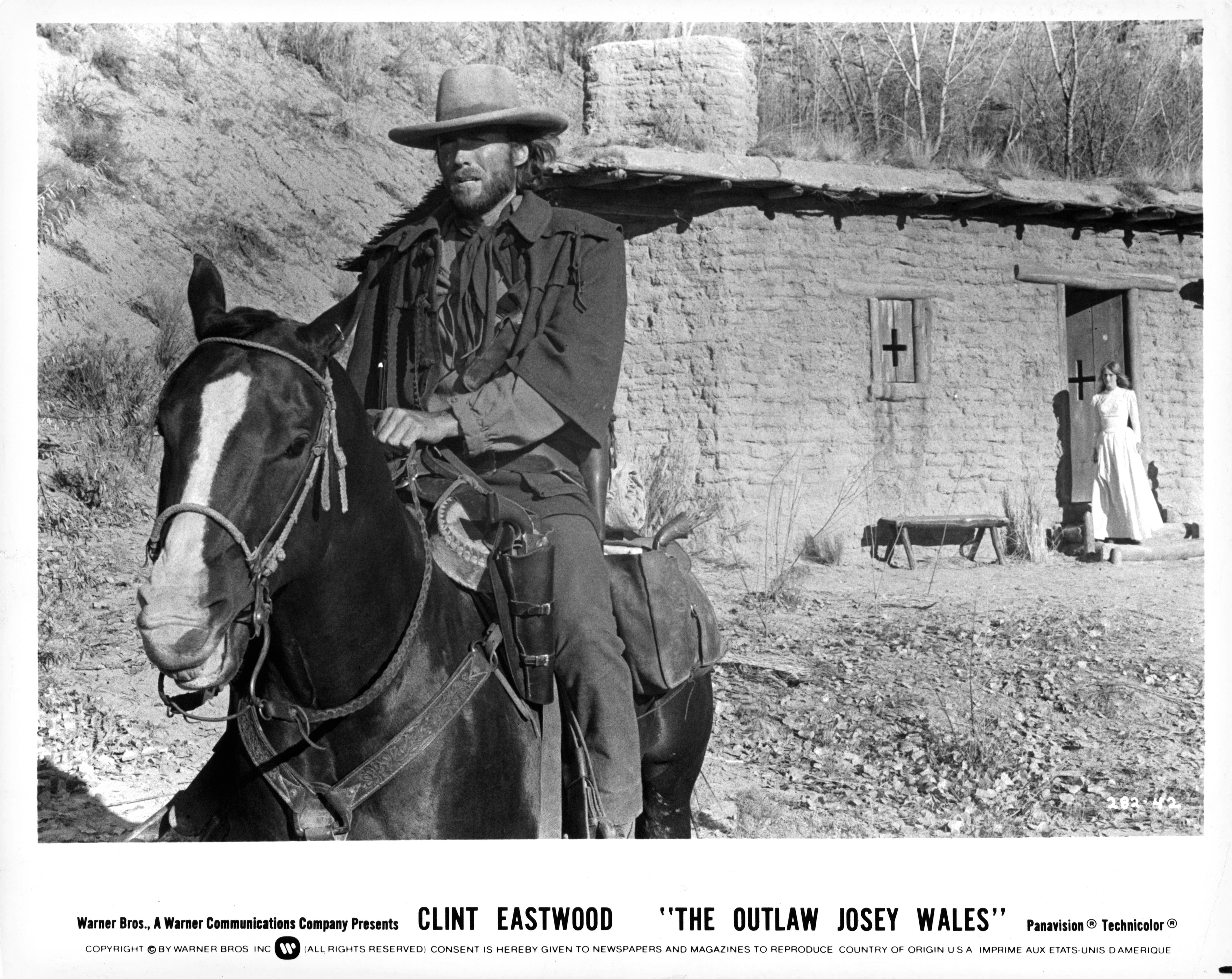 Clint Eastwood and Sondra Locke in The Outlaw Josey Wales (1976)