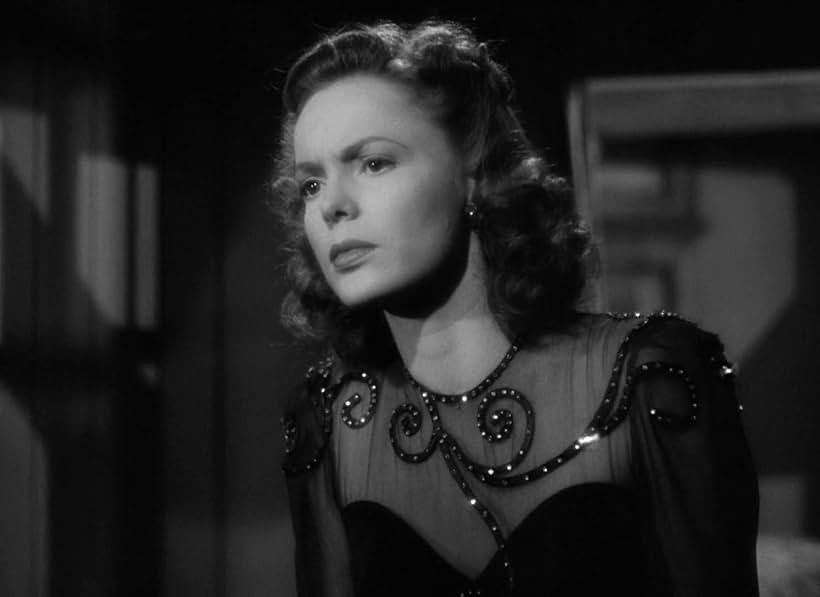 Nancy Coleman in Edge of Darkness (1943)