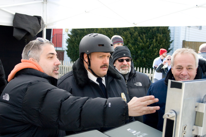 Kevin James, Marty Eli Schwartz, and Jeff Sussman in Paul Blart: Mall Cop (2009)