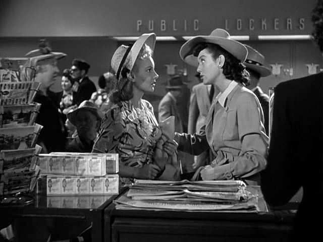 Janet Blair and Rosalind Russell in My Sister Eileen (1942)