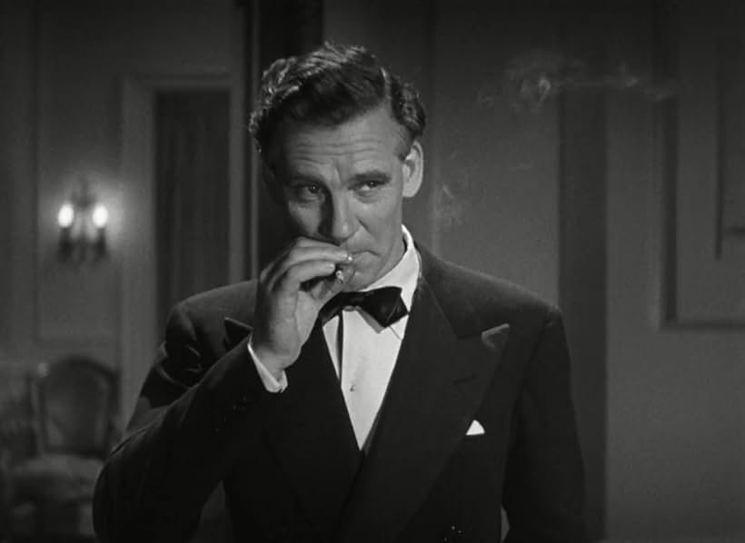 Walter Huston in Dodsworth (1936)