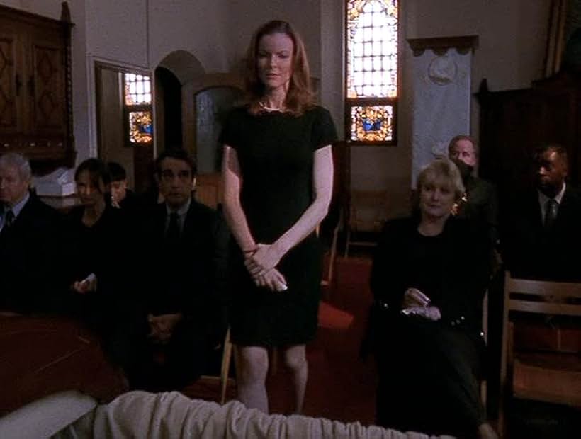 Marcia Cross in Profiler (1996)