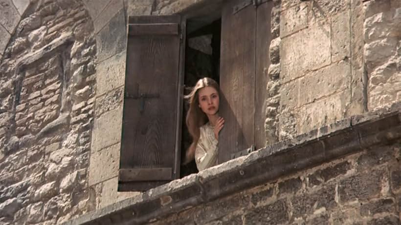 Judi Bowker in Brother Sun, Sister Moon (1972)