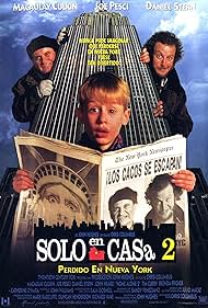 Macaulay Culkin, Joe Pesci, and Daniel Stern in Solo en casa 2: Perdido en Nueva York (1992)