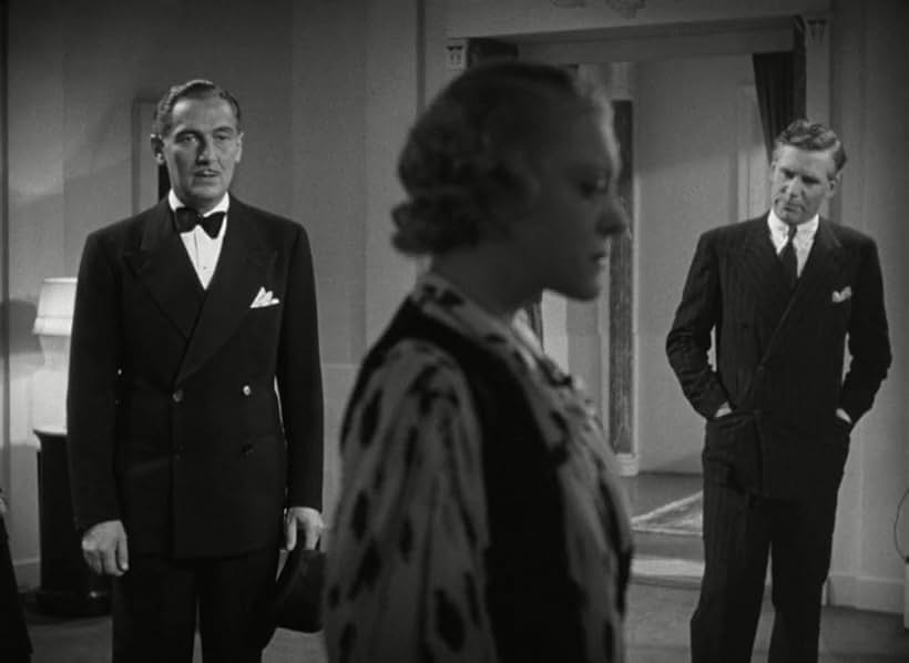 Ruth Chatterton, Walter Huston, and Paul Lukas in Dodsworth (1936)