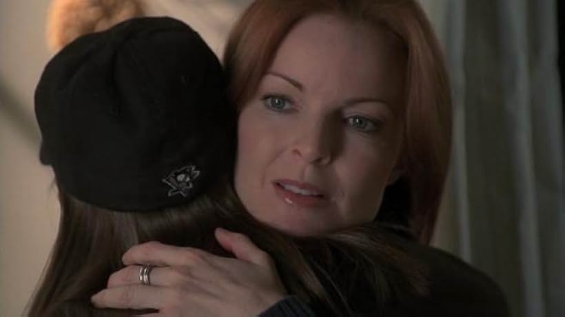 Marcia Cross in Everwood (2002)