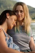 Sara Tomko and Alice Wetterlund in Old Friends (2022)