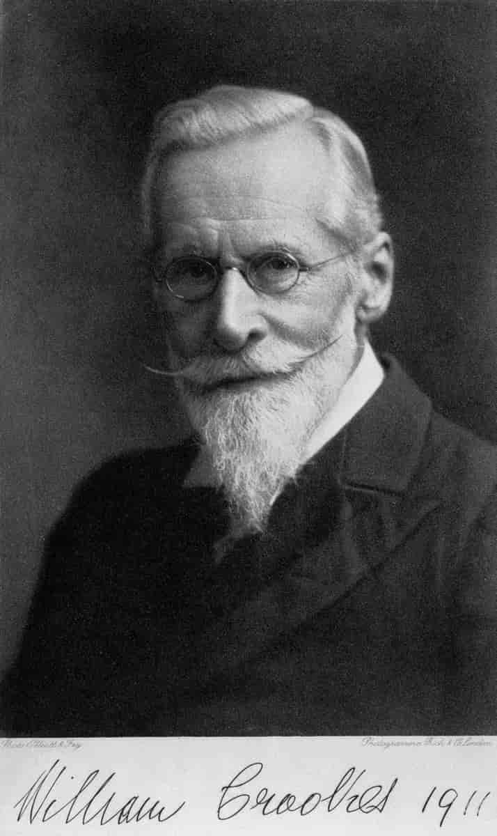 William Crookes, 1911