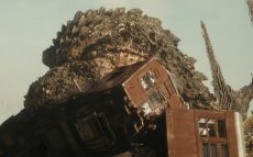 『ゴジラ−1.0』神木隆之介×浜辺美波が出演、生誕70周年記念作