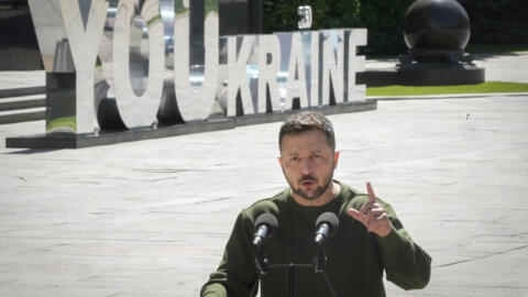 5月9日，乌克兰总统泽连斯基在基辅出席联合新闻发布会。