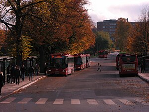 Många av stadens bussar använder Södertälje C som nav.