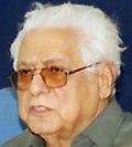 Thumbnail for File:Basu Chatterjee 2003.jpg