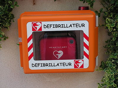 Défibrillateur de rue