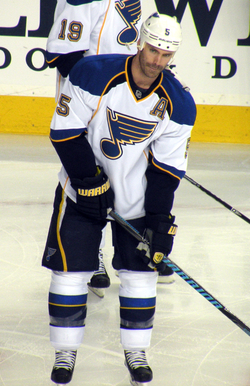 Barret Jackman v dresu St. Louis Blues