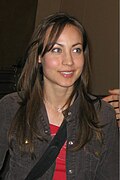 Courtney Ford interprète Nora Darhk