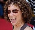 Rhea Perlman geboren op 31 maart 1948