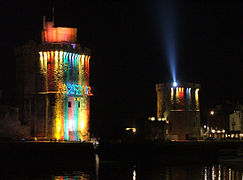 Les tours de La Rochelle à la suite de la candidature de Paris aux Jeux Olympiques de 2012, juin 2005.