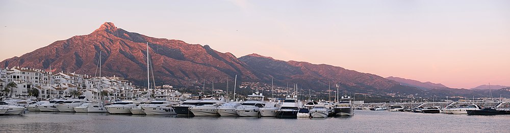 Puerto Banús