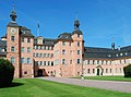 Eingang von Schloss Schwetzingen (das ganze Ding ein Traum in rosa).