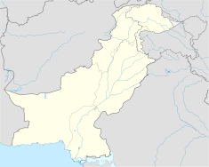 شاہی قلعہ is located in پاکستان