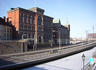 Centralbron vid Riddarholmskanalen (Obs! Isbelagd.)