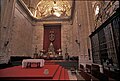 Capella major de la Catedral Nueva de Salamanca, amb les urnes d'argent on hi ha les restes de Sant Joan de Sahagun i de Sant Tomàs de Villanueva