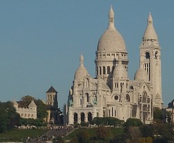 Gereja Saint-Pierre de Montmartre dan Basilique du Sacré-Cœur de Montmartre