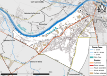 Carte en couleur présentant le réseau hydrographique de la commune